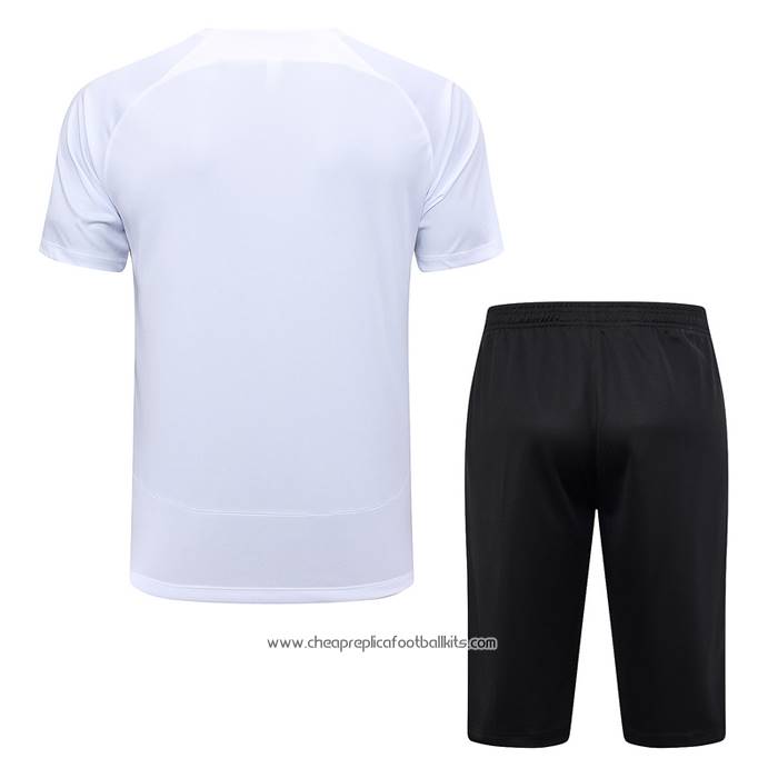Tracksuit
 Corinthians 2023-2024 Short Sleeve
 White
 - Shorts
